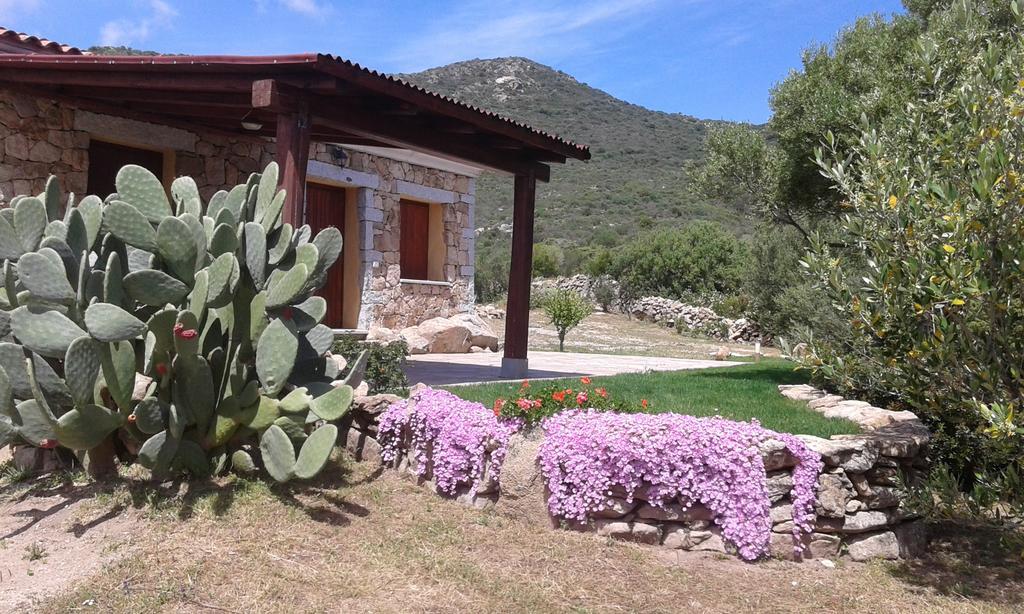Stazzu Gallurese Villa Марина ди Портиско Екстериор снимка